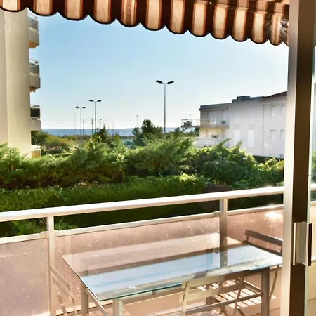 Appartement Impeccable Studio Vue Mer Avec Balcon By Weekome
